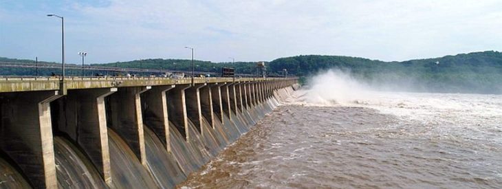 Trash truck crashes through Conowingo Dam Jersey wall falling 80 feet, killing driver