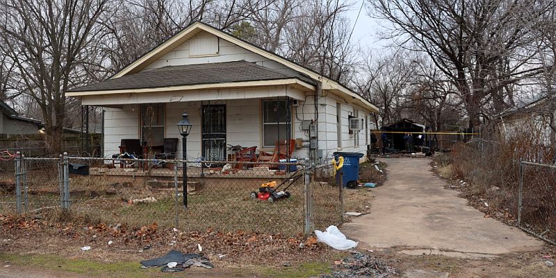 Ace News Today - Woman looking for runaway cat discovers human remains in burned out shed instead