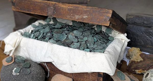 Undersea fortune: $1 million in coins recovered from 1715 Spanish shipwreck off Florida coast