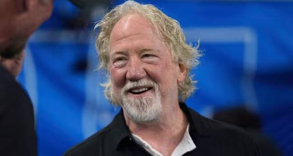 Update: Actor Timothy Busfield turns himself in to police amid child sex abuse allegations