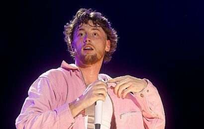 Country star Bailey Zimmerman faces felony charge after causing $16,000 in hotel room damage